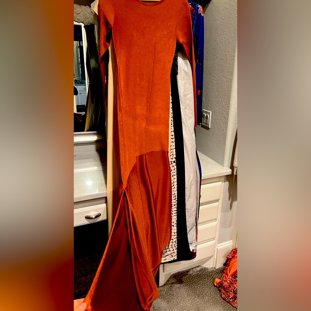 Stretch bandage dress in copper